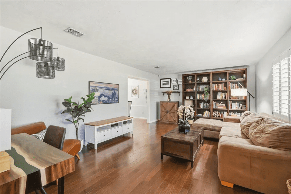 Cozy living room with bookshelves